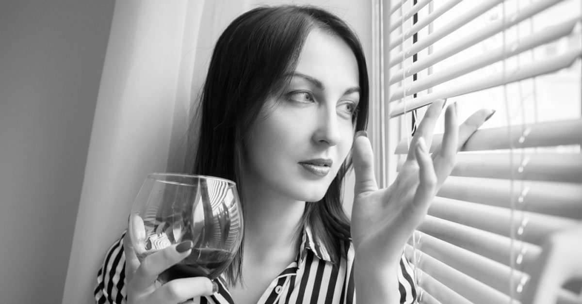 The Misunderstood Drinking Culture of Military Wives - VinePair