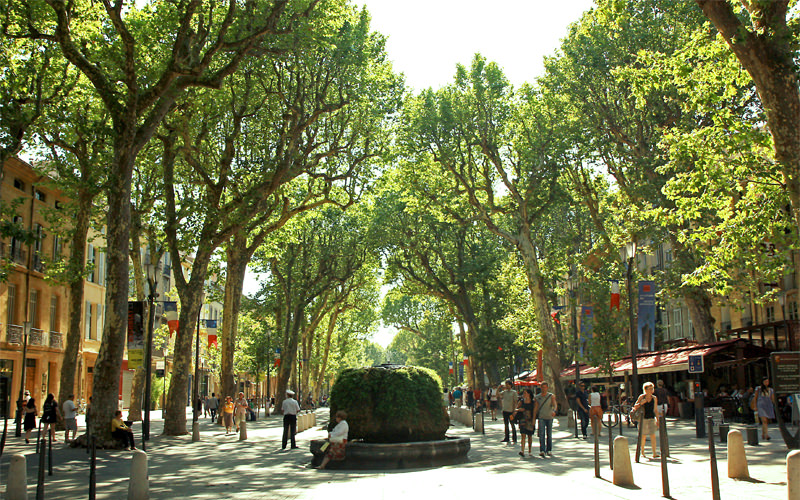Cours Mirabeau in Aix-en-Provence 