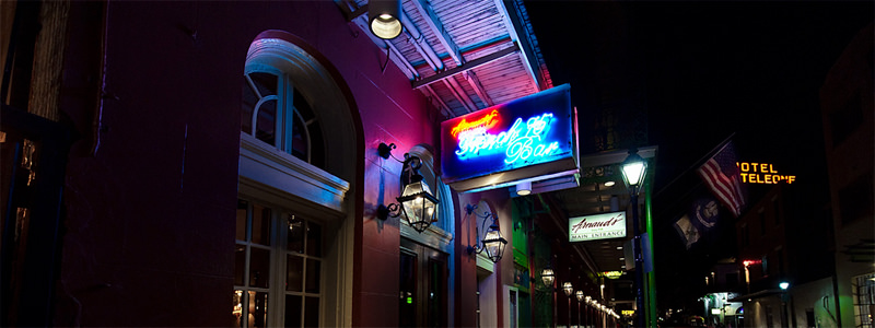 French 75, one of the best old-school cocktail bars in New Orleans.