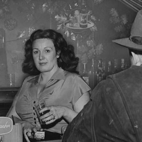 Bessie the Bartender started a female bartending revolution