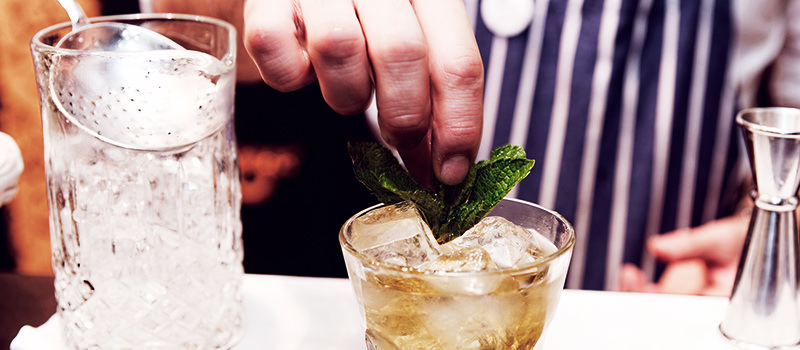 This is how to tell your cocktail bar isn't a real cocktail bar