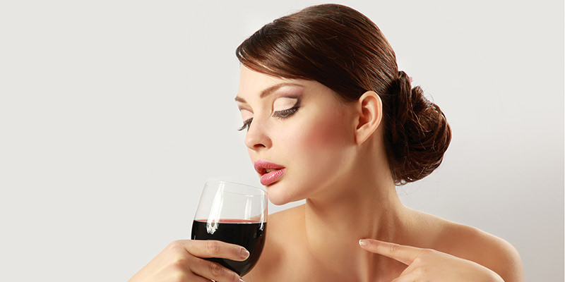 A Glass of Wine a Day Helps Heal Acne