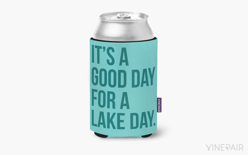 It's a good day for a lake day. 