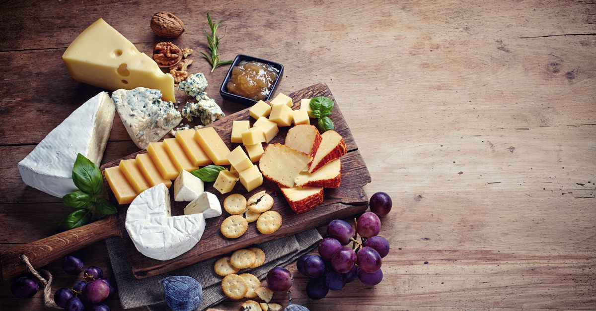 The Perfect Cheese For Every Type Of Drunk, Whether It's Beer, Wine Or ...