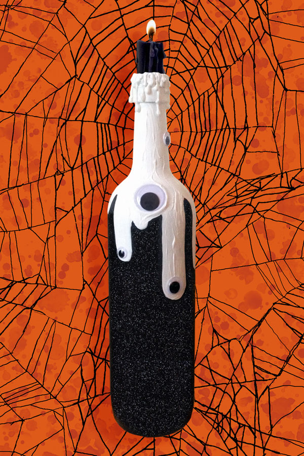 5 Devilish DIY Halloween Wine Bottle Crafts