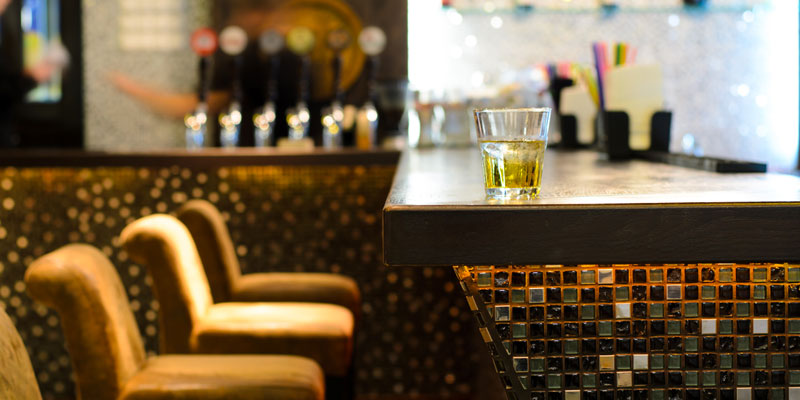 The Best Airport Bars for Thanksgiving Delays