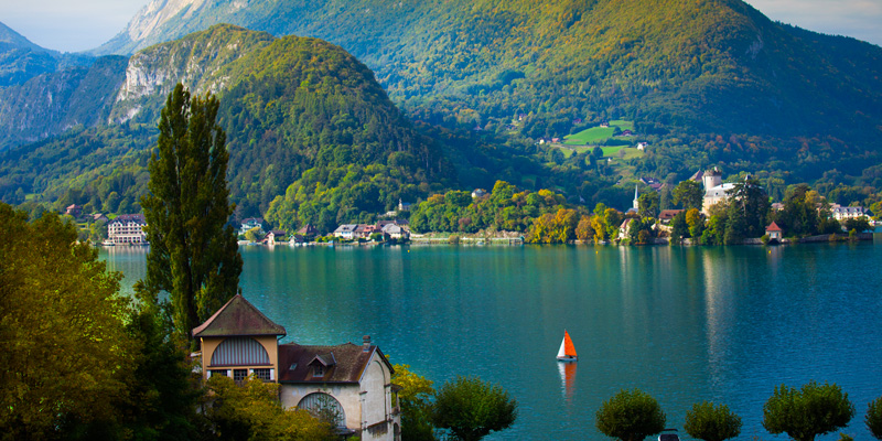 Your 24 Hour Guide to the Pearl of the Alps: Annecy, France