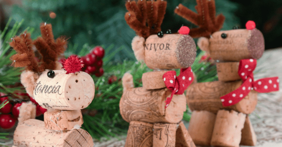 We're Obsessed With These Adorable Wine Cork Reindeer | VinePair