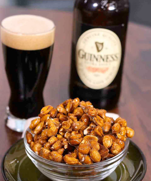 easy DIY Guinness glazed nuts bar snack