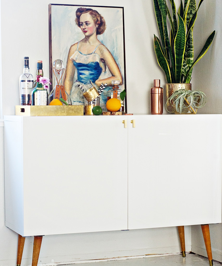 We're Obsessed With These 7 At-Home Bars Midcentury Chic Bar