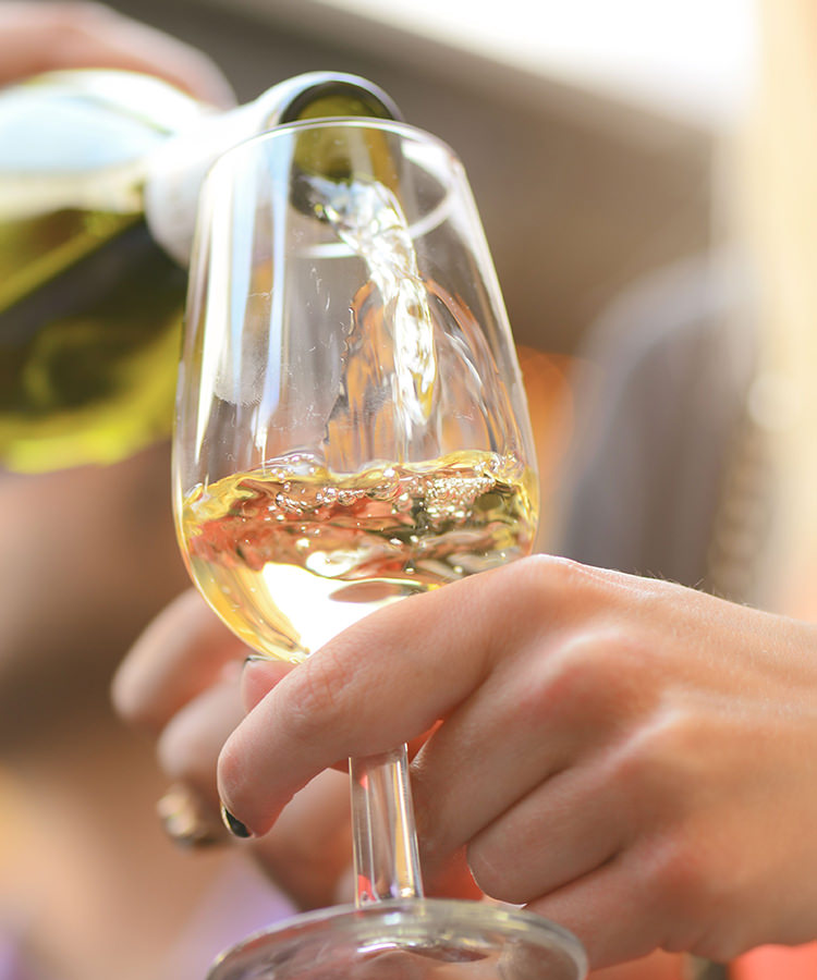 Does White Wine Have Tannins?