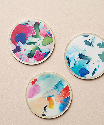 Dress up your drinks with these Maryna coasters, perfect for all of your Instagram pics!