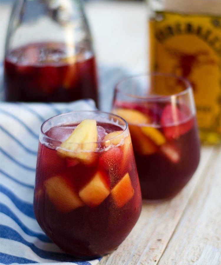 fireball sangria is one of the best fireball whiskey cocktails