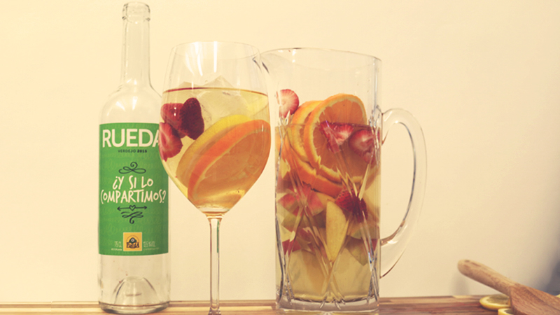 The Perfect Farmer’s Market Sangria Recipe