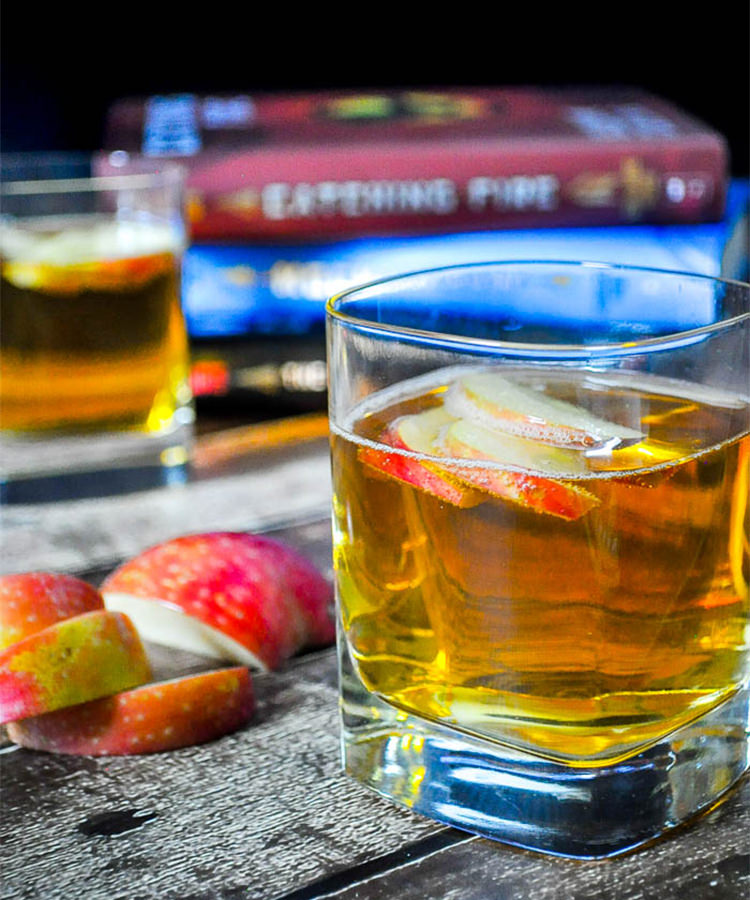 9 of the Best Fireball Whisky Cocktail Recipes by Nick Hines | Ποδήλατο