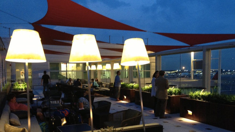 Delta's SkyClub Roofdeck at JFK is one of the best airport lounge bars in the world