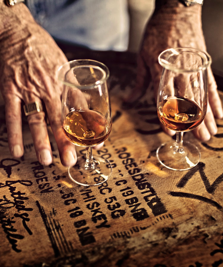 10 Things Every True Bourbon Lover Needs To Know