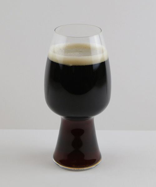 These stout glasses are the perfect gift for beer lovers