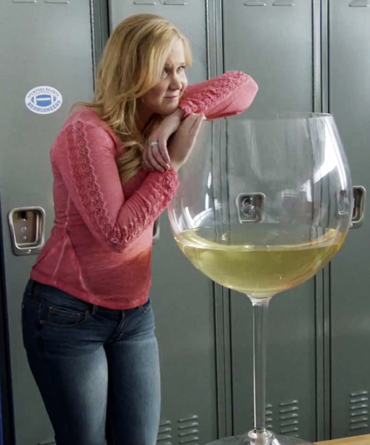 Science Says Wine Glasses Are 7 Times Bigger Than They Used To Be