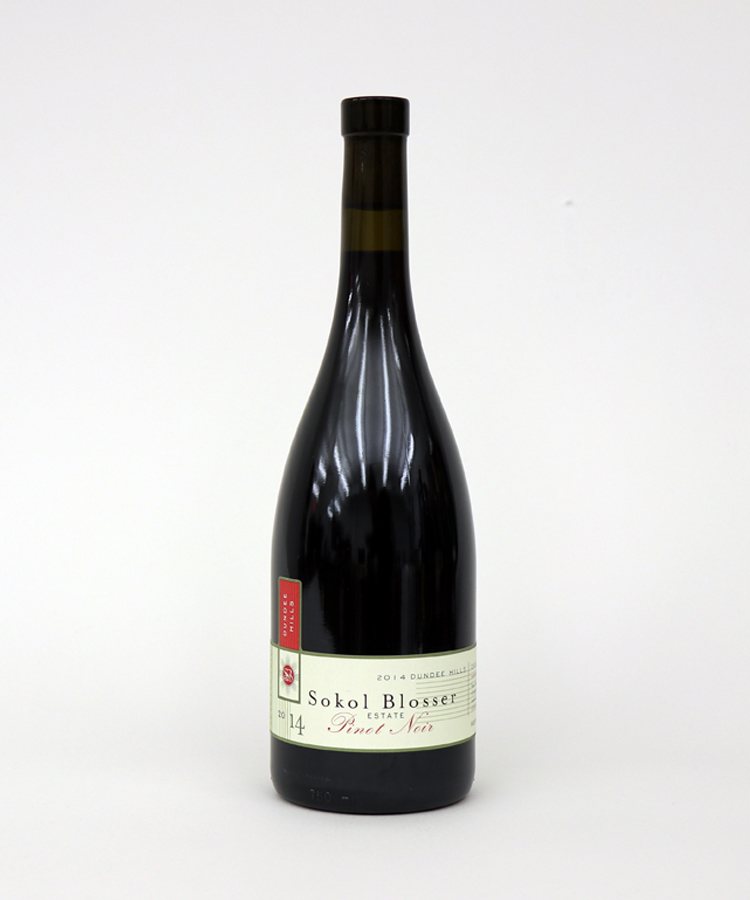 Review: Sokol Blosser Estate Pinot Noir 2014 Review