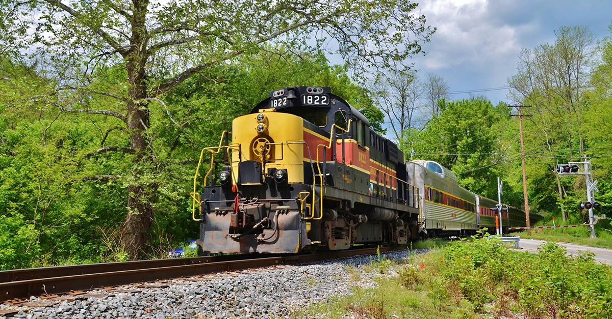 Take a Wine-Fueled Train Ride Through Ohio’s Cuyahoga Valley | VinePair