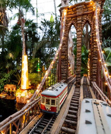 NYC’s Famous Holiday Train Show is Serving Up Festive Cocktails After Hours