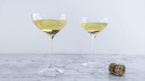 Best Coupe Glasses For Champagne, Cocktails, or Just Feeling Fancy