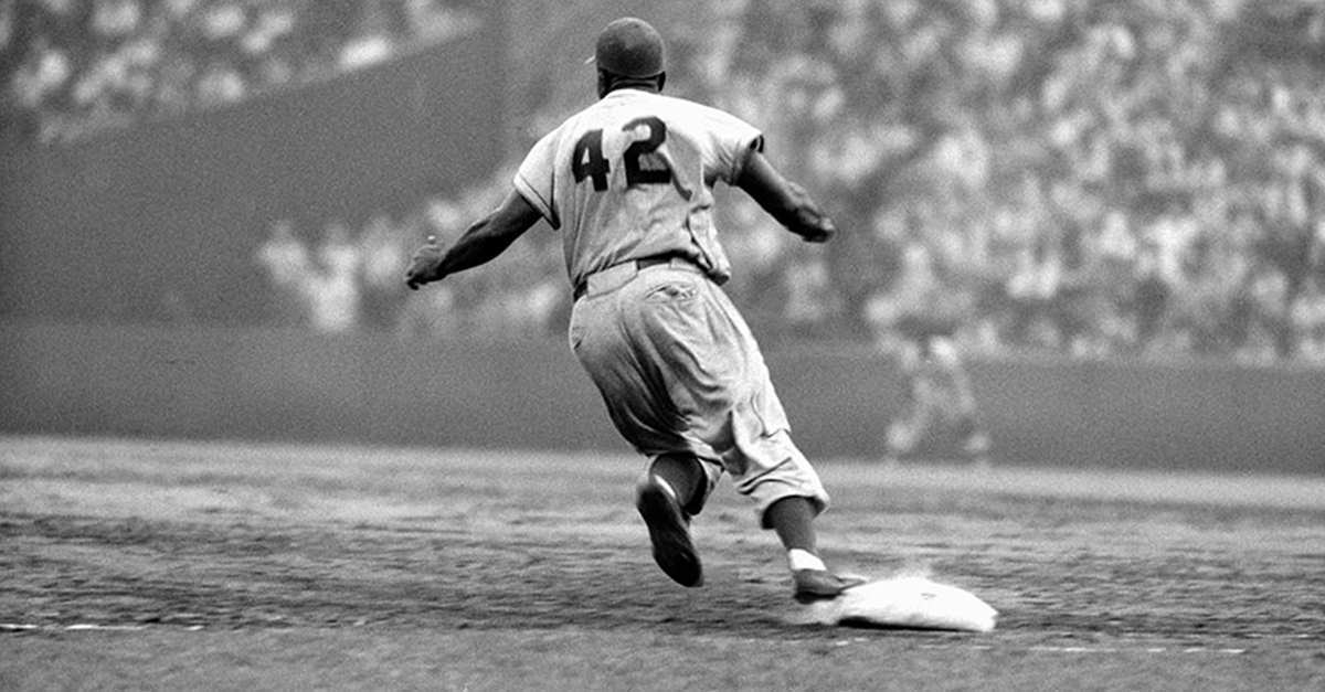 Brother on the Wall: Spike Lee's Jackie Robinson – Society for American  Baseball Research