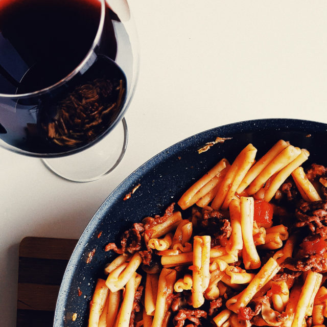 Five Quintessential Red Wine and Food Pairings, and Why They Work