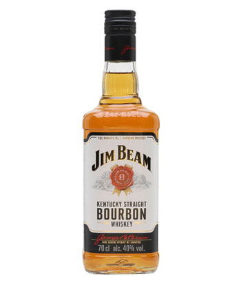 Jim Beam Kentucky Straight Bourbon es uno de los mejores whiskies baratos que puedes comprar.