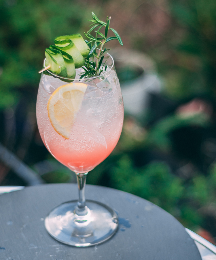Binny's Home Bartender: Garden Spritzer Cocktail Recipe