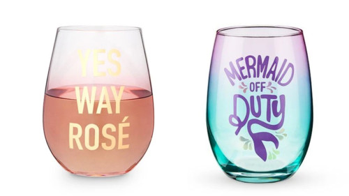 5 Glasses For Your “Friend” Who’s A Little Sassy