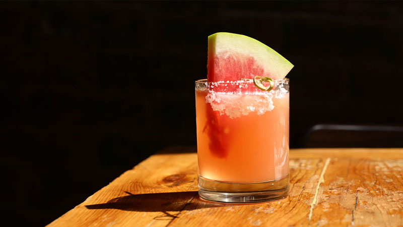 El Bubby's Watermelon Margarita es uno de los mejores cócteles de verano