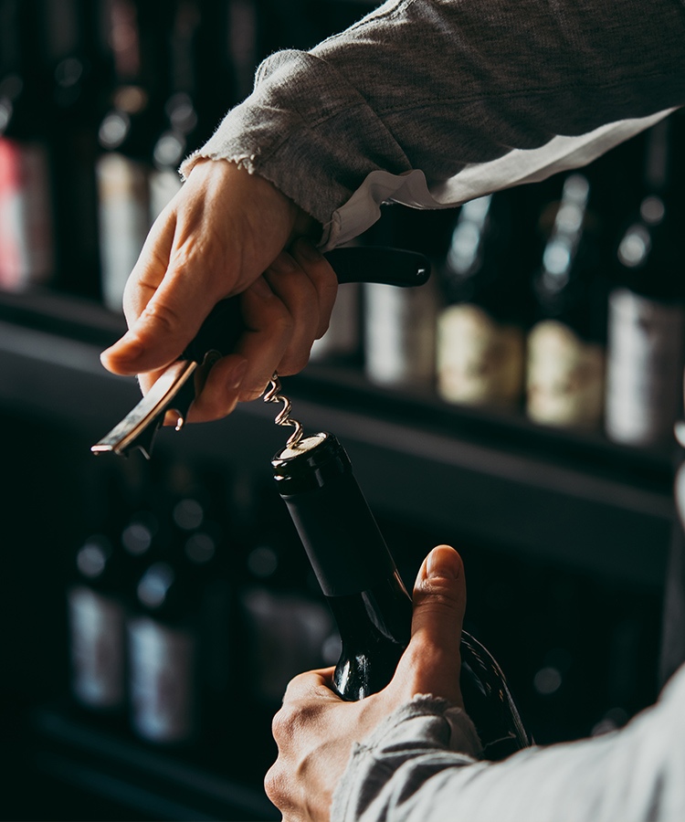 We Asked 12 Wine Pros What's the Best Wine Key? VinePair