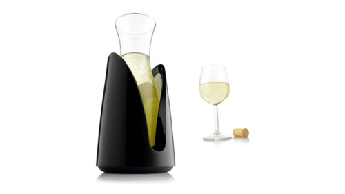 This Carafe Decants and Keeps Your Wine Cool