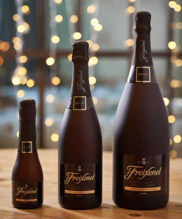 10 New Year’s Eve Bubbly Traditions & Sparkling Pairings Around the World