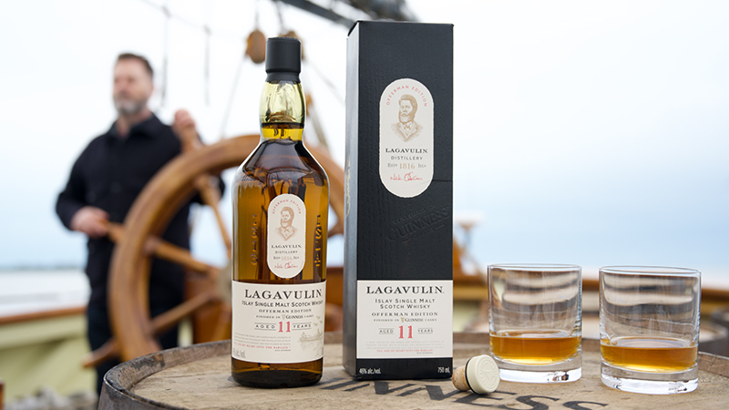  Lagavulin Offerman Edition: Guinness Cask Finish hits stores ahead of World Whisky Day and just in time for Father’s Day celebrations.