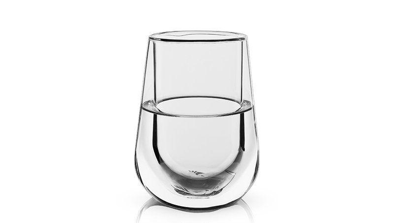 The best wine glass for cold wine