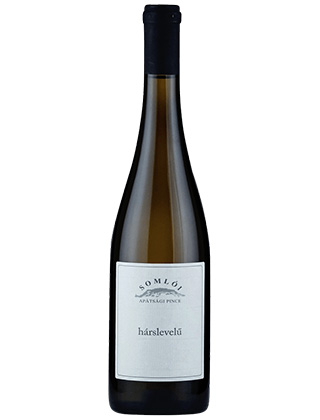 Apatsagi Harslevelu, Somló, Hungary 2017 is one of the best dessert wines recommended by sommeliers.