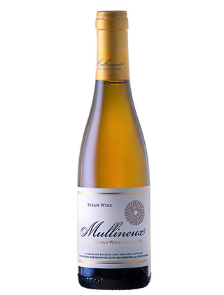 Mullineux Straw Wine 2018 is one of the best dessert wines recommended by sommeliers.