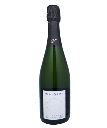 Huré Frères, L’Invitation, Champagne, France N.V is one of the best wines for your beach bag this summer.