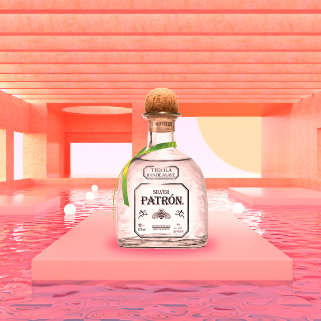 8 PATRÓN Cocktails to Drink Poolside