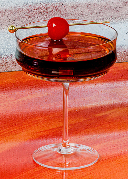 De Black Manhattan is een van de beste bittere cocktails voor elke gelegenheid.