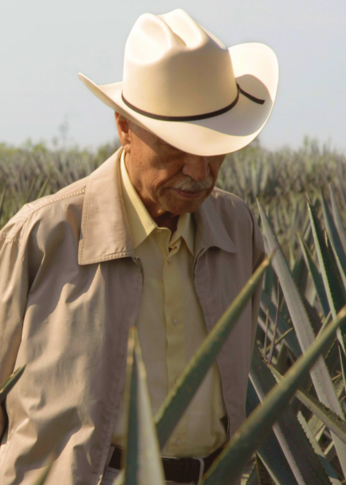Don Julio González ingresó al mundo de la producción de tequila en 1942.