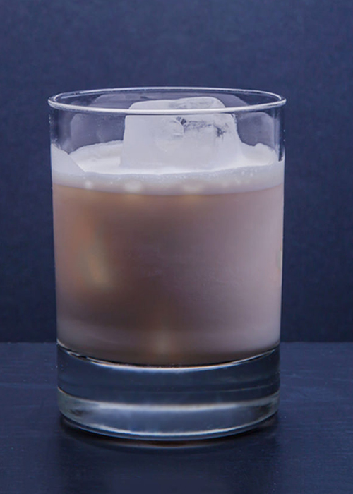 The White Russian is one of the best vodka cocktails for fall