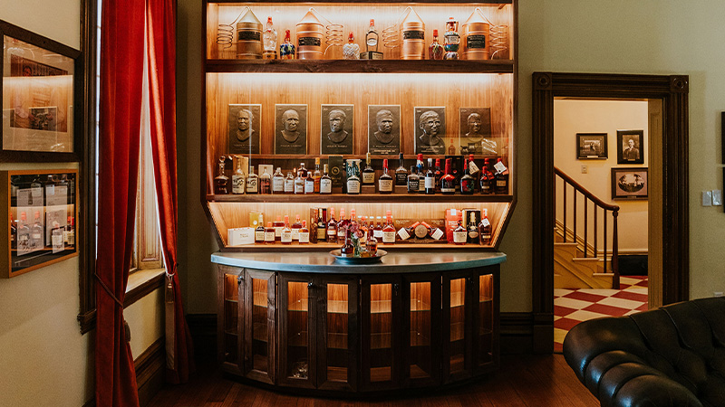 The Maker's Mark home offers a craft bar with 50+ whiskies. 
