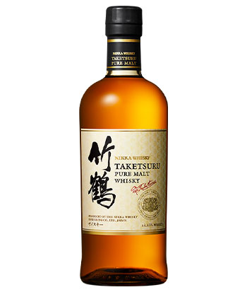 Nikka Taketsuru Pure Malt es una de las mejores botellas de whisky japonés.