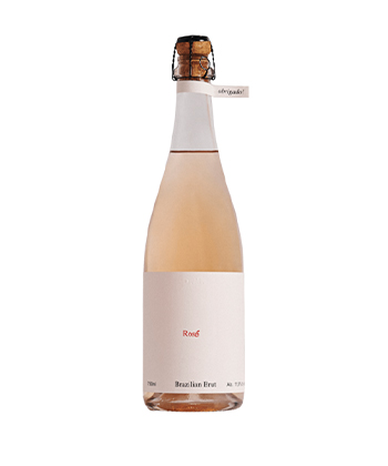 Dom Maria Brazilian Sparkling Rosé 2019 is one of the best wines for Thanksgiving