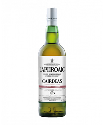 Односолодовый шотландский виски Laphroaig Càirdeas 2021 Pedro Ximénez Caks Islay — лучший шотландский виски, выпущенный ограниченным тиражом, который можно подарить в этом году.