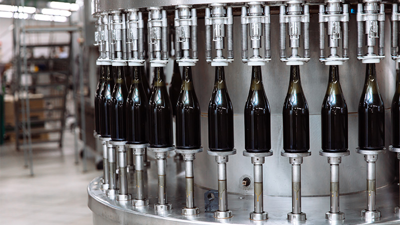 Las botellas de vino pesadas son una tendencia a dejar atrás en 2021